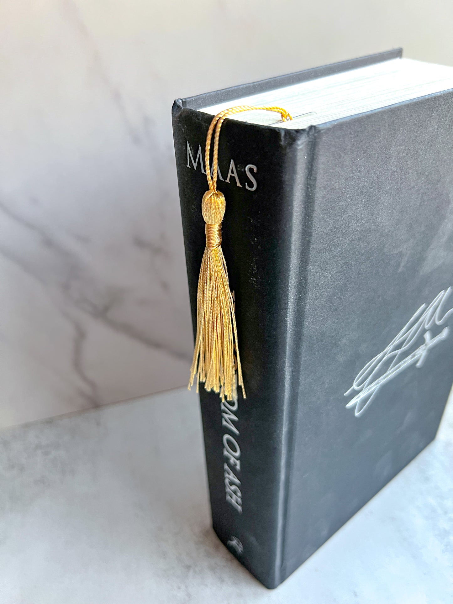 Floral Vinyl Bookmark (Multiple Colors)